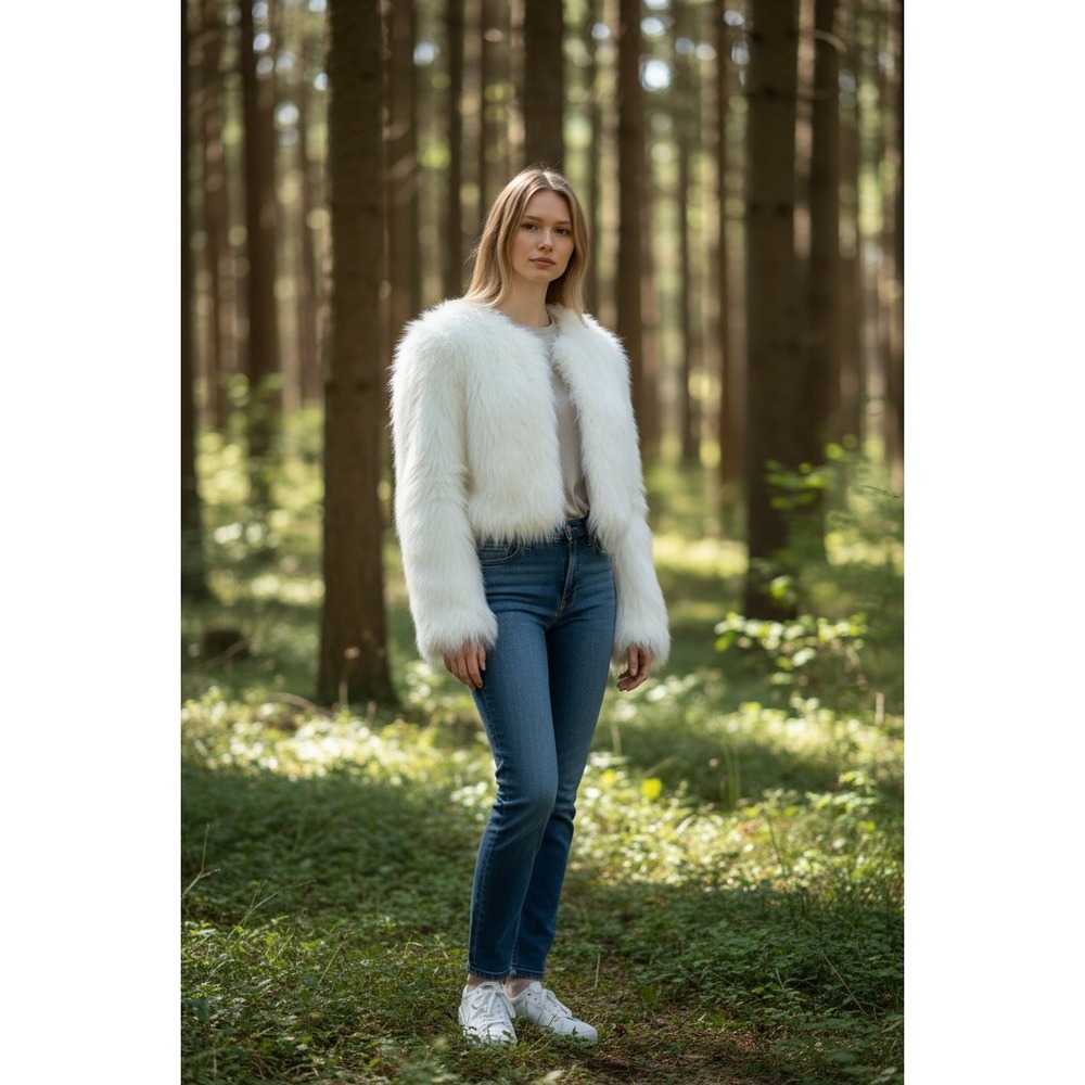 Kosha Women White Faux Fur Cropped Jacket Bolero Shrug Pearl Chain LJK-DTS5201 S